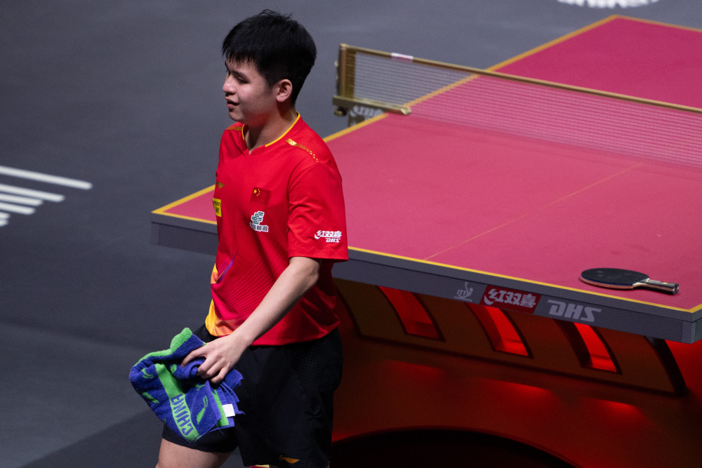 Lin Shidong table tennis (Lin Shidong table tennis racket configuration)